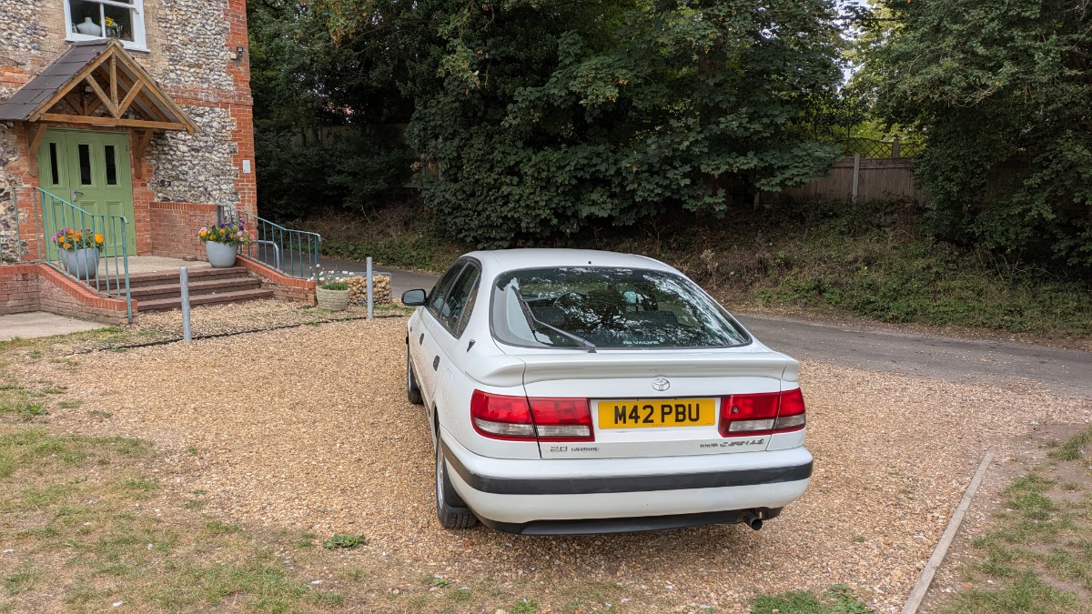 1994 Toyota Carina Image 4